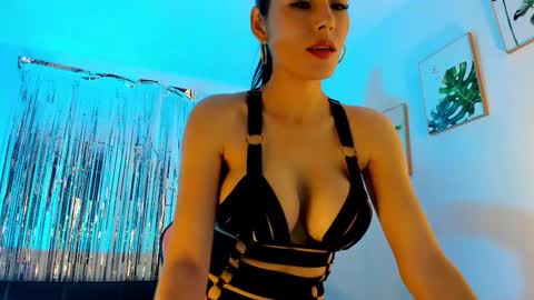 INSTAGRAM...sarah22 p online show from 03.07.25