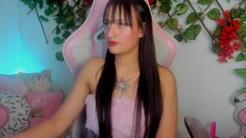 Sarah Ramirez online show from 12.24.24
