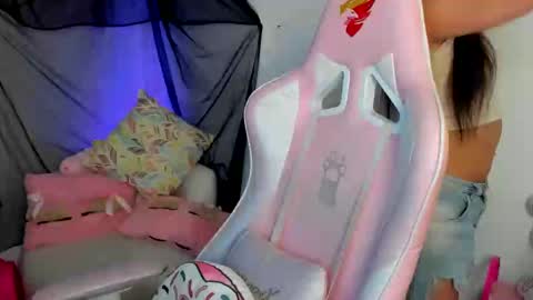 Sarah Ramirez online show from 01.05.25