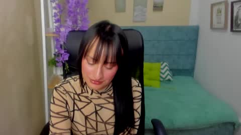 Sarah Ramirez online show from 01.30.25