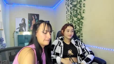 Sarah Ramirez online show from 02.06.25