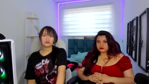 Sarah Ramirez online show from 11.22.25