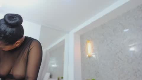 sarah online show from 11.11.25