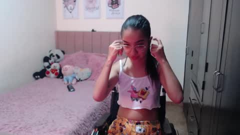 Snapshot of sarah_stone15 chatting on 01.23.25 Sarah online show from 01.23.25