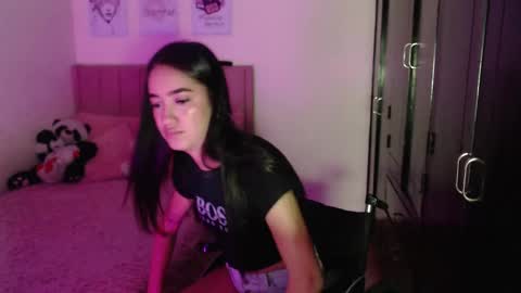 Snapshot of sarah_stone15 chatting on 01.31.25 Sarah online show from 01.31.25