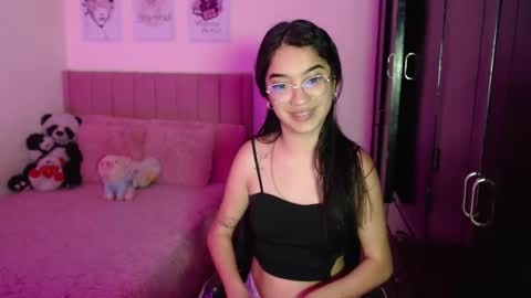 Snapshot of sarah_stone15 chatting on 02.21.25 Sarah online show from 02.21.25