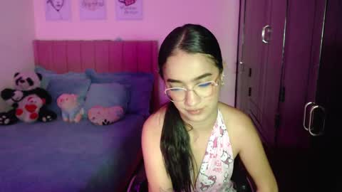 Snapshot of sarah_stone15 chatting on 02.26.25 Sarah online show from 02.26.25