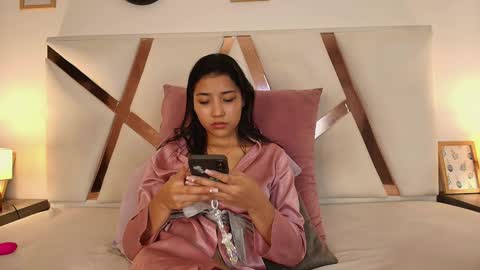 Sarah Evans online show from 12.28.24