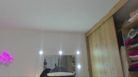 Snapshot of sarahhensoon chatting on 03.03.26 sarahhensoon online show from 03.03.26