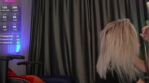 Sarahjadore online show from 02.10.25