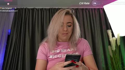 Sarahjadore online show from 03.11.25