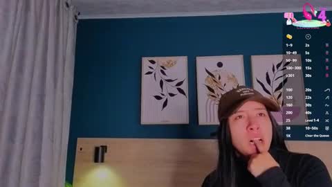 Sarah online show from 10.08.25