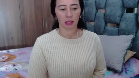 Snapshot of sarahott_1 chatting on 01.27.25 Lia online show from 01.27.25
