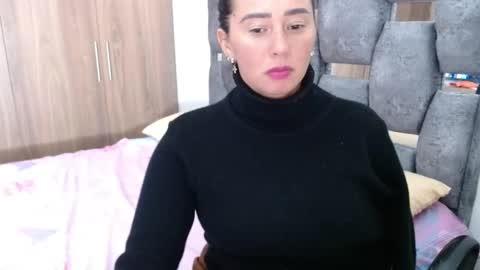 Snapshot of sarahott_1 chatting on 01.31.25 Lia online show from 01.31.25
