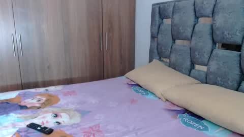 Snapshot of sarahott_1 chatting on 02.13.25 Lia online show from 02.13.25