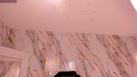 Sarah Rhodes online show from 10.18.25