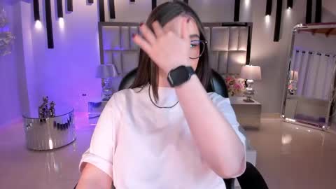 Sarah Rhodes online show from 04.17.26