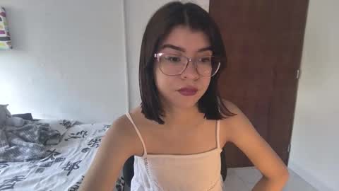 Sarah  online show from 09.21.25