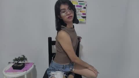 Sarah  online show from 10.21.25