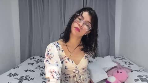 Sarah  online show from 03.03.26