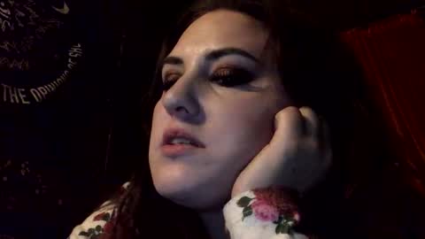 sarahsweetie17 online show from 10.15.25