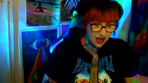 Snapshot of saraht666 chatting on 05.16.26 Sarah T online show from 05.16.26