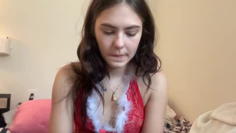 Snapshot of sarahxaoliver1 chatting on 12.22.24 SarahxOliver online show from 12.22.24