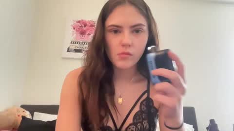 Snapshot of sarahxaoliver1 chatting on 01.11.25 SarahxOliver online show from 01.11.25