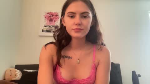 Snapshot of sarahxaoliver1 chatting on 01.16.25 SarahxOliver online show from 01.16.25
