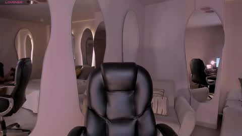 Sarah  independent model online show from 04.13.26