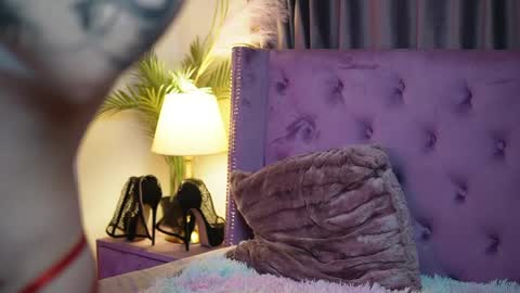  Sarai  online show from 04.25.26