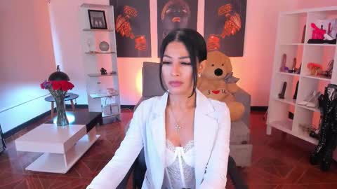 saralife69 online show from 11.28.25