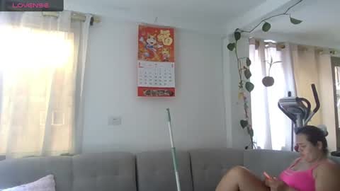 Snapshot of saramartinez100 chatting on 07.28.26 sara martinez online show from 07.28.26
