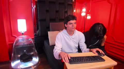 Sara and Edward online show from 10.28.25