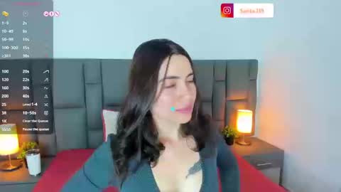 Snapshot of saraospinna chatting on 09.13.25 Sara online show from 09.13.25