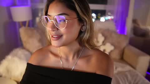 Sara online show from 03.04.25