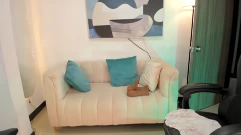 Snapshot of saraparkerx chatting on 04.29.26 I am Sara online show from 04.29.26