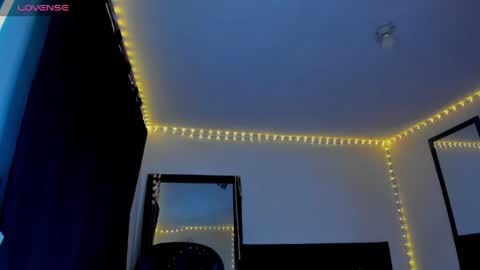 Sara  online show from 04.16.26