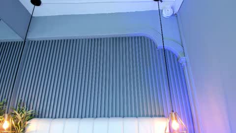 Sara   online show from 12.03.25