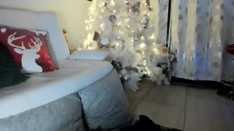 saratukkerr online show from 12.21.24