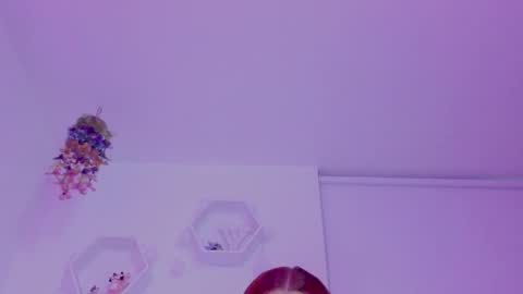 Saray  online show from 10.22.25