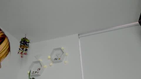 Saray  online show from 01.16.26