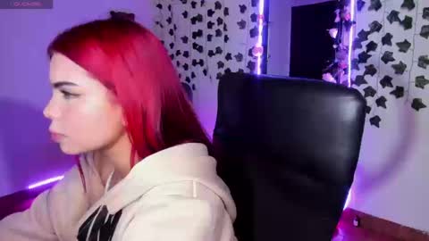 saray__jones online show from 09.09.25