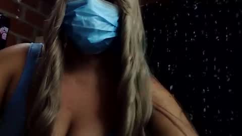 saray_mixx online show from 10.25.25