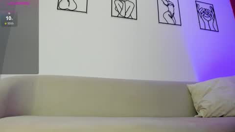 Snapshot of saraysweet_ chatting on 02.10.25 saraysweet_ online show from 02.10.25