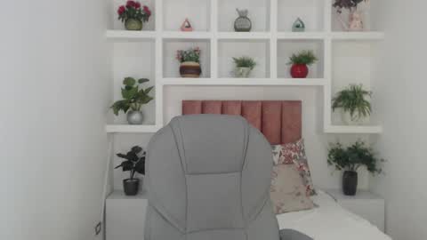 Saray Vega online show from 11.21.25