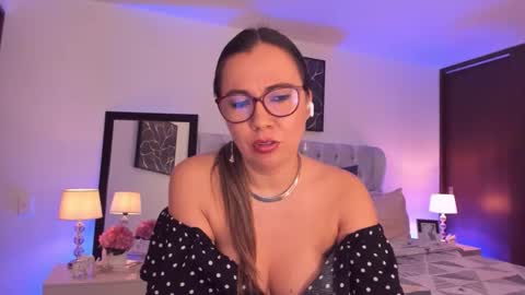 sarha online show from 10.21.25