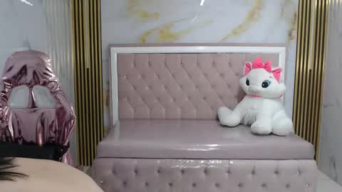 Snapshot of sarita_09_s chatting on 02.18.26 Sara online show from 02.18.26