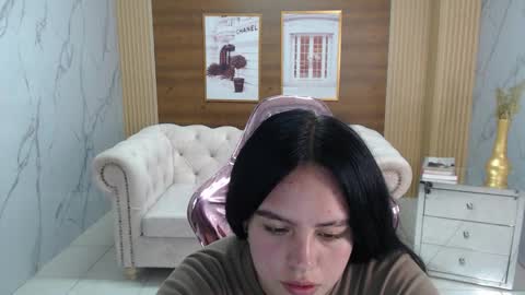 Snapshot of sarita_09_s chatting on 02.25.26 Sara online show from 02.25.26