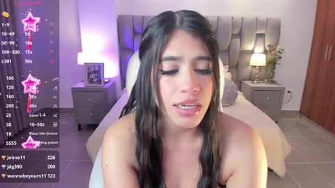 Snapshot of sarita_evanss chatting on 03.11.25 Saritaaa online show from 03.11.25